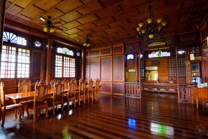 Interior - Casa Simeon (Bacacay)