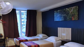 Habitación familiar | Tabla de planchar con plancha y wifi gratis