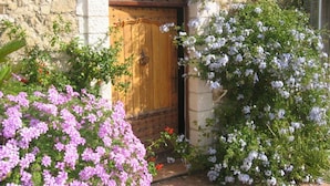 Property entrance - Chambres D Ha Tes Il Monticello (Grasse)