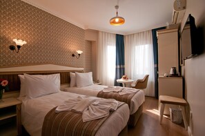 Superior Double or Twin Room | Minibar, in-room safe, desk, laptop workspace - Mevlana Hotel (Istanbul)