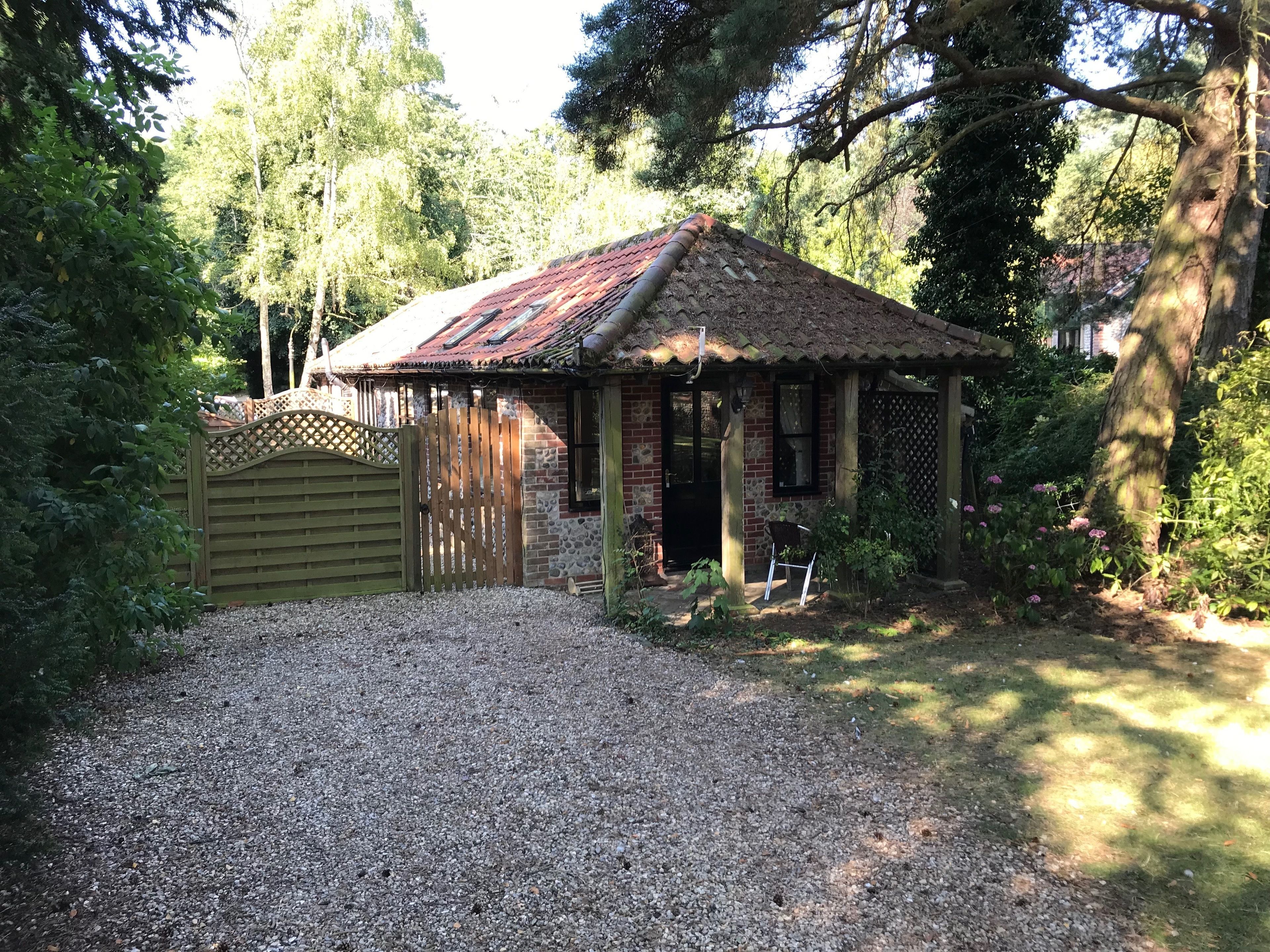 luxury double or twin room, ensuite, garden view (willow suite) | garden view