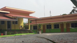 Exterior - Bansabai Raiwan Resort (Chanthaburi)