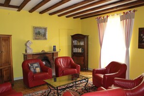 Living area - Domaine de Syam (Syam)