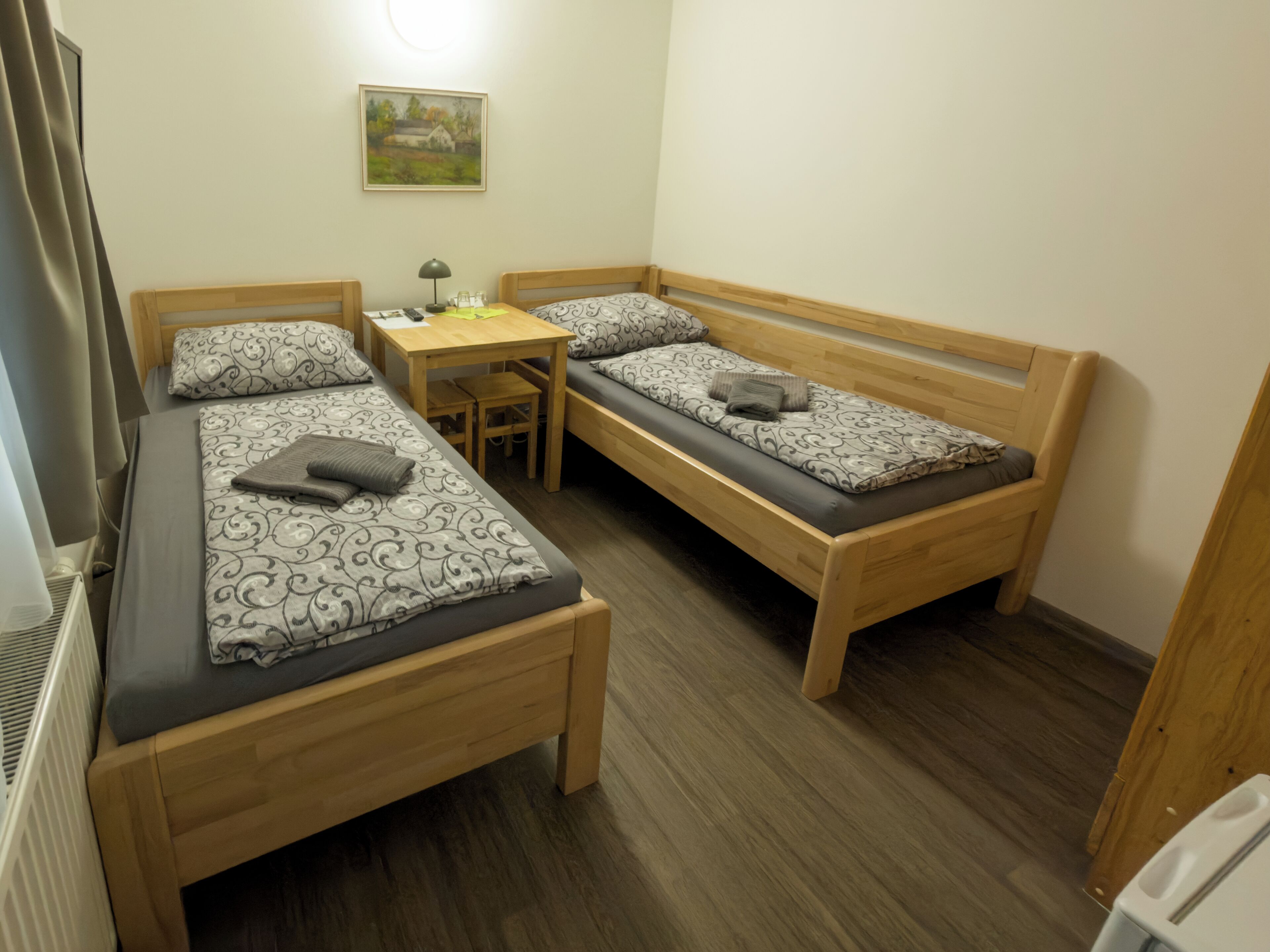 Basic Twin Room | Desk, blackout drapes, free WiFi, bed sheets