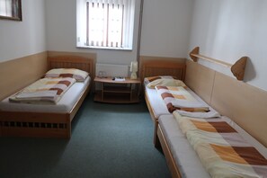 Chambre Triple | Salle de bain