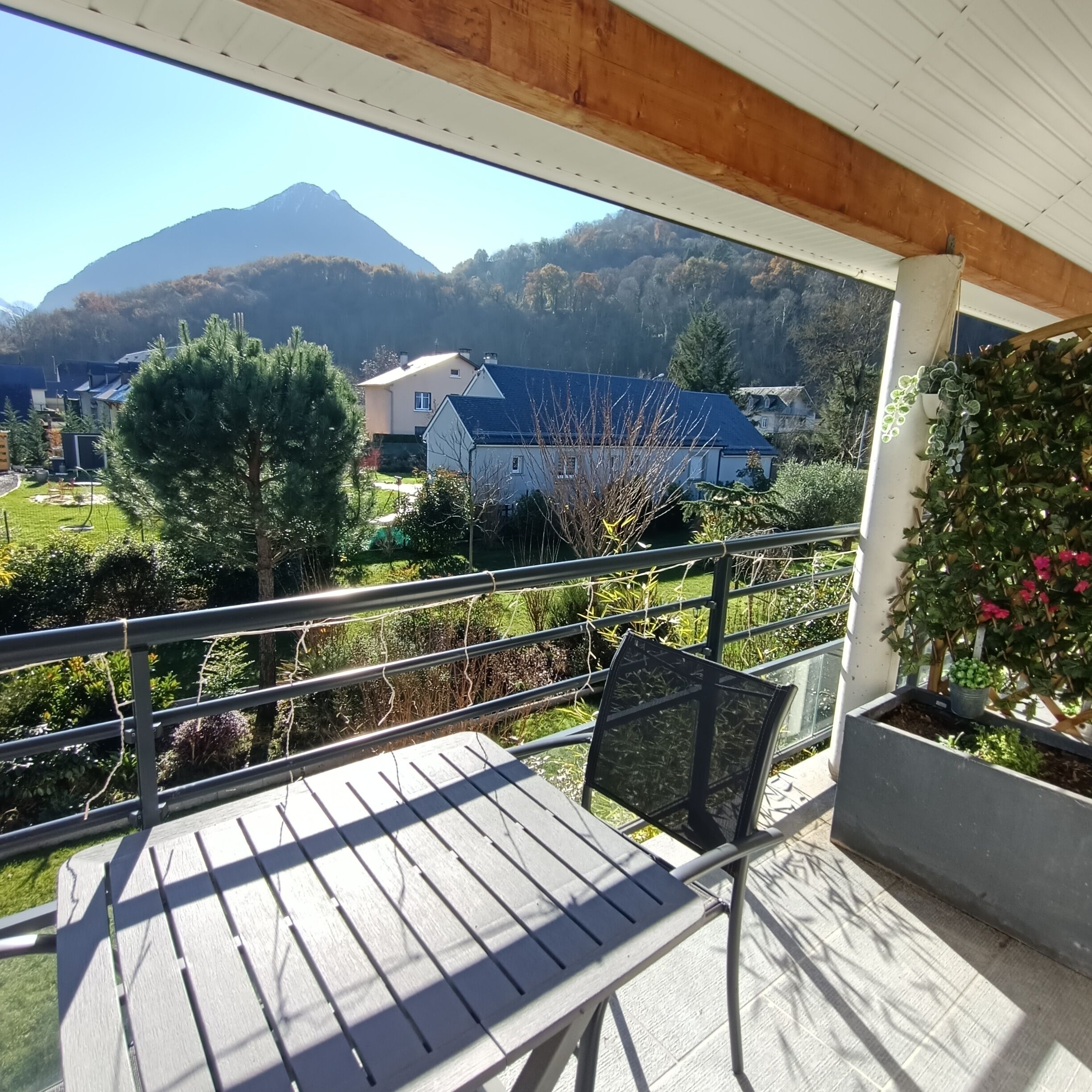 Double Room (Levist)