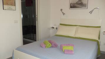Doppelzimmer | 1 Schlafzimmer, kostenloses WLAN, Bettwäsche