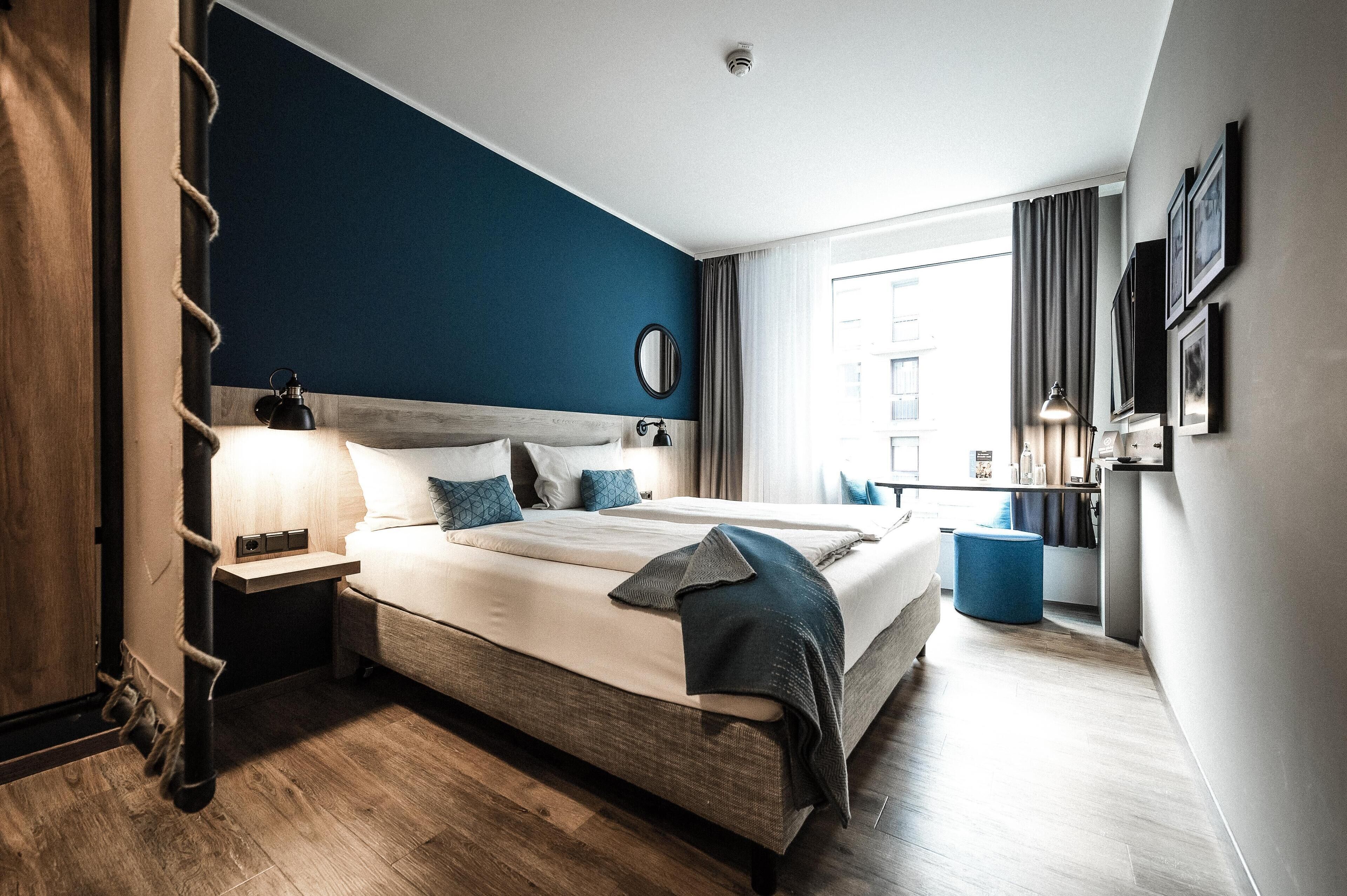 Standaard kamer (High Floor) | Luxe beddengoed, een kluis op de kamer, een bureau