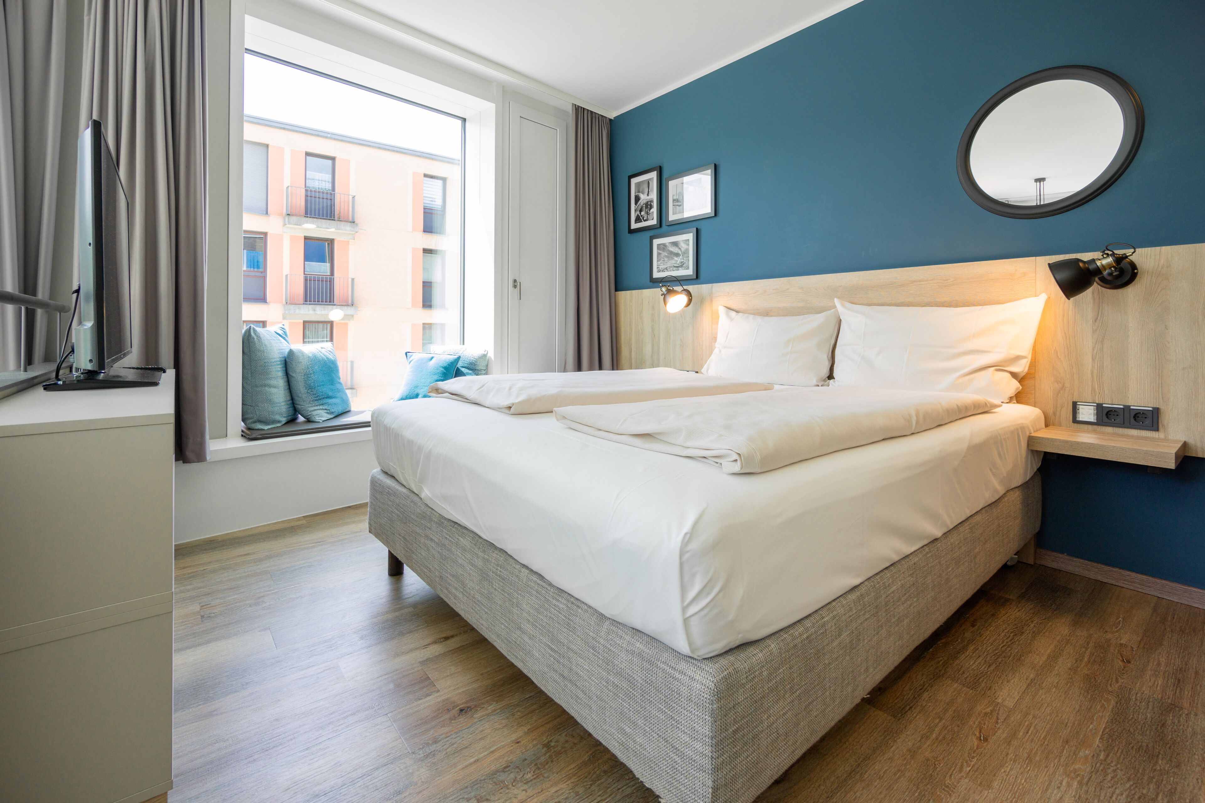 studio, kitchen | view from room