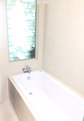 Appartement, 1 chambre | Baignoire profonde
