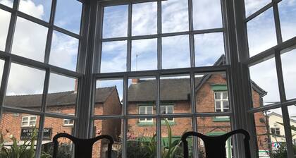 The Kings Arms Hotel