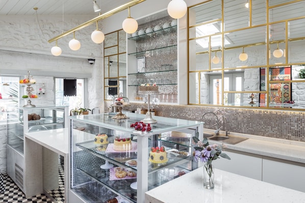 Cafe