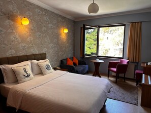 Sábanas de algodón egipcio, ropa de cama de alta calidad y minibar 
