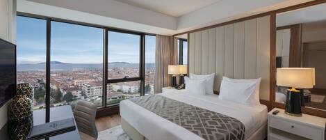 1 Schlafzimmer, hochwertige Bettwaren, Minibar, Zimmersafe