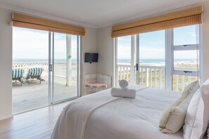 Premier Bungalow, 2 Bedrooms, Balcony, Sea View