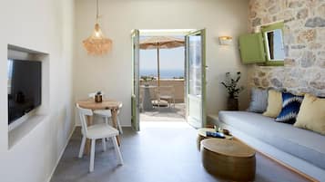 1 Schlafzimmer, hochwertige Bettwaren, Zimmersafe, individuell dekoriert