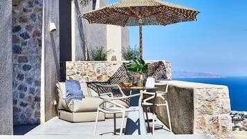 1 bedroom, premium bedding, in-room safe, individually decorated