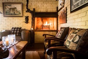 Interior - Avoca Private Bushcamp (Bushbuckridge)