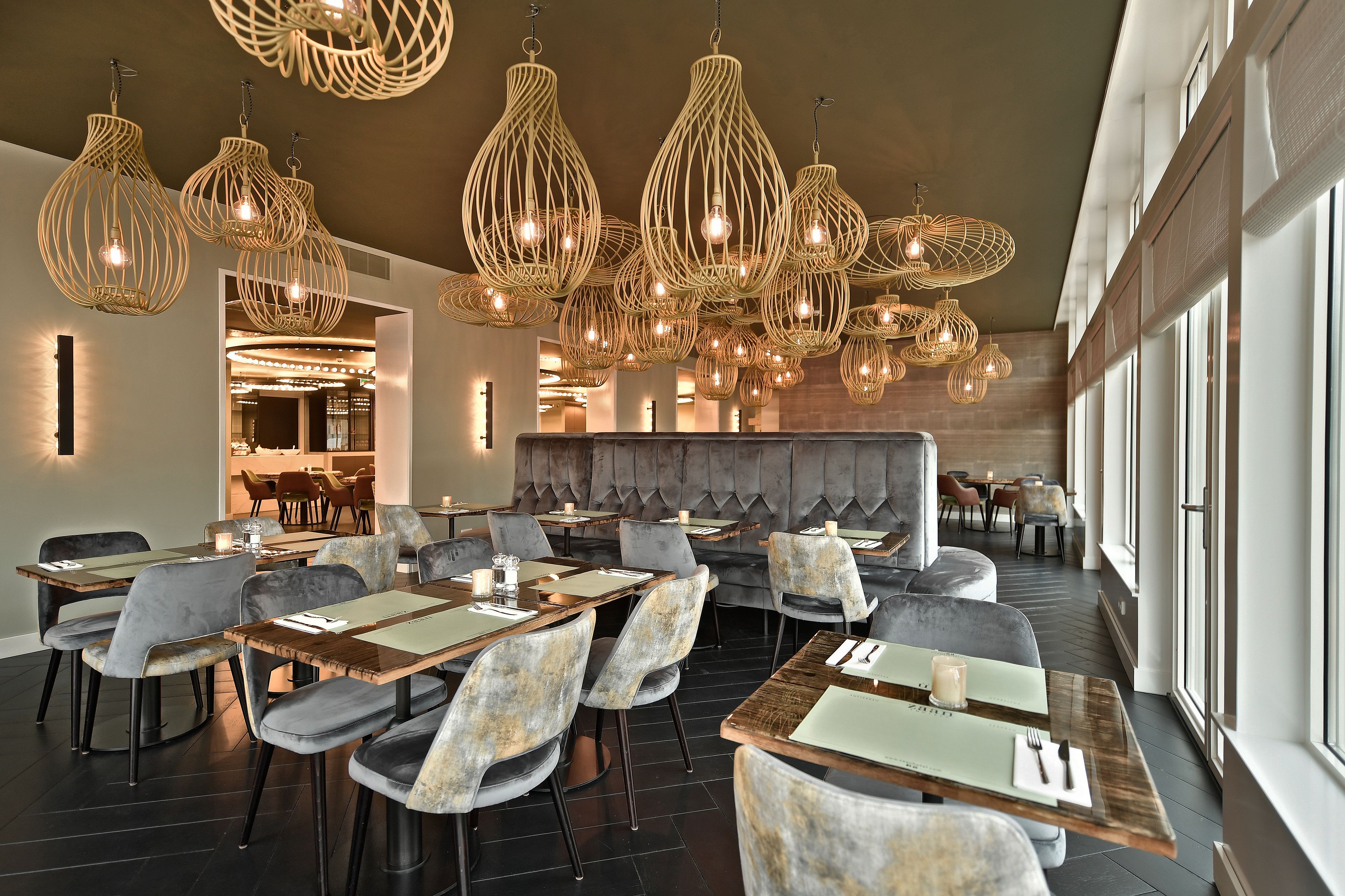 Tägliches Frühstücksbuffet (20 EUR pro Person)