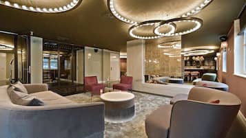 Lounge i lobbyen
