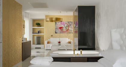 The Promenade Luxury Wellness Hotel