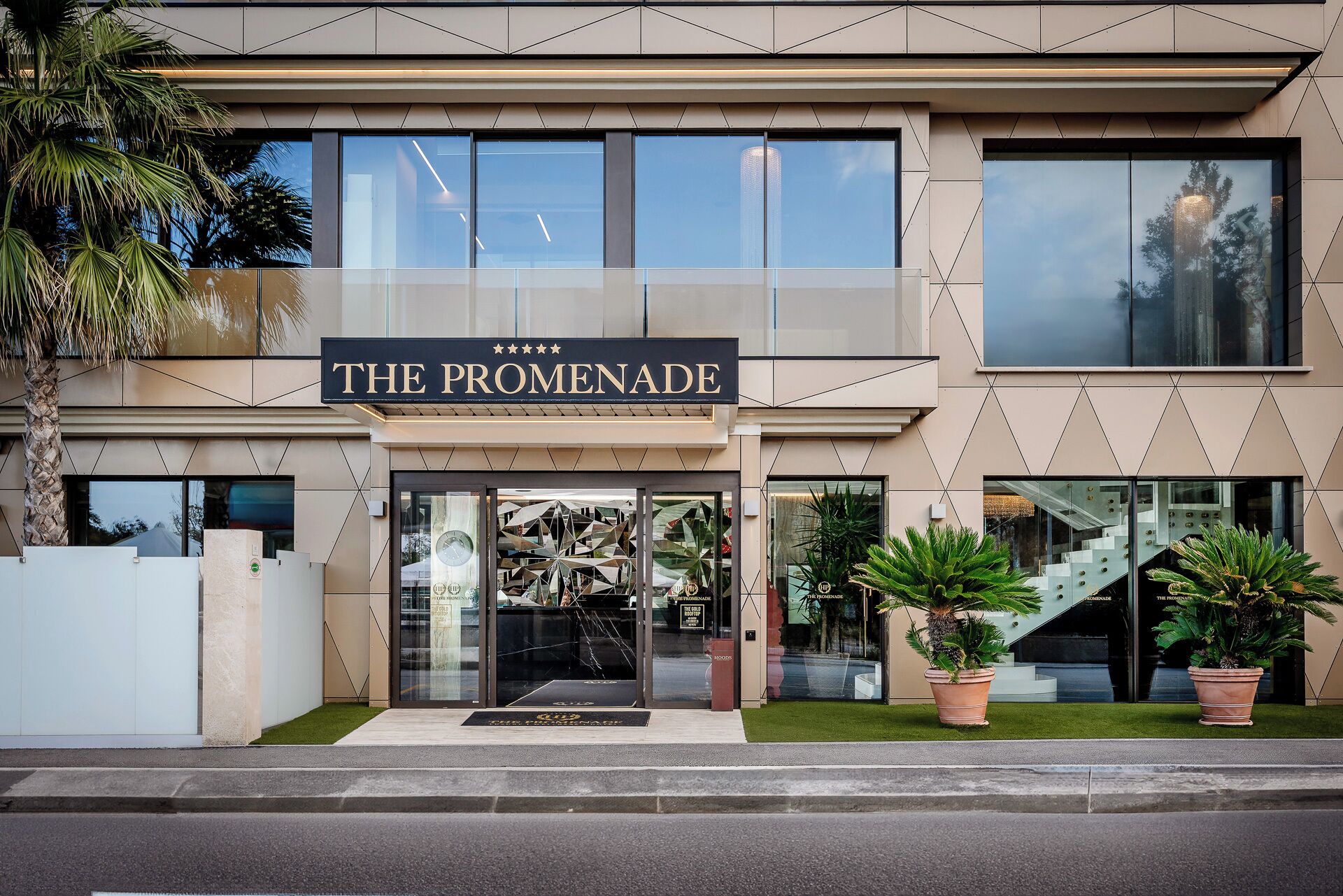 Facciata della struttura