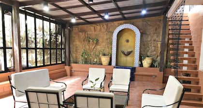 Casa Roces Bed and Breakfast