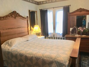 Chambre Standard, plusieurs lits, non-fumeur, salle de bains privée (The Old Iron Room)