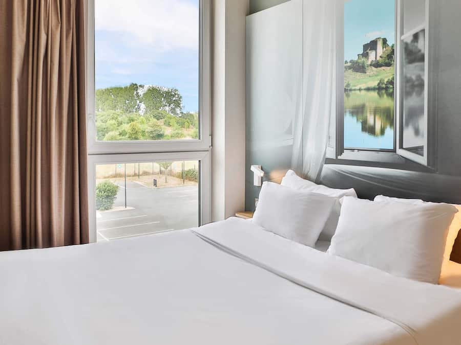 Ropa de cama de alta calidad, escritorio, sistema de insonorización