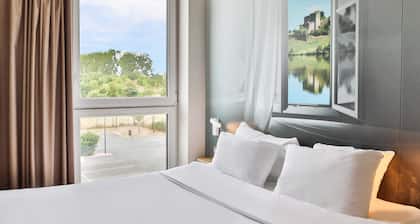 B&B HOTEL LES HERBIERS