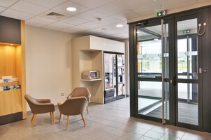 Zona de estar del vestíbulo