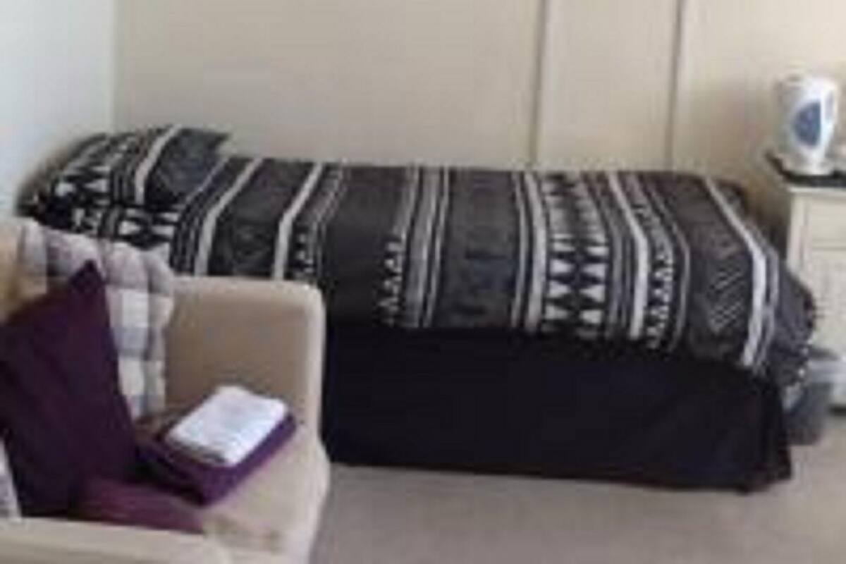 Family Room (Deluxe ) | Free WiFi, bed sheets