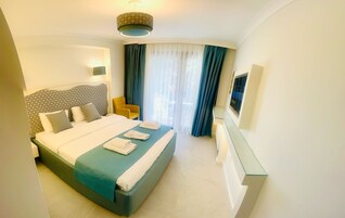 Deluxe Oda, Balkon | Ses yalıtımı, ücretsiz kablosuz İnternet, çarşaf takımı 