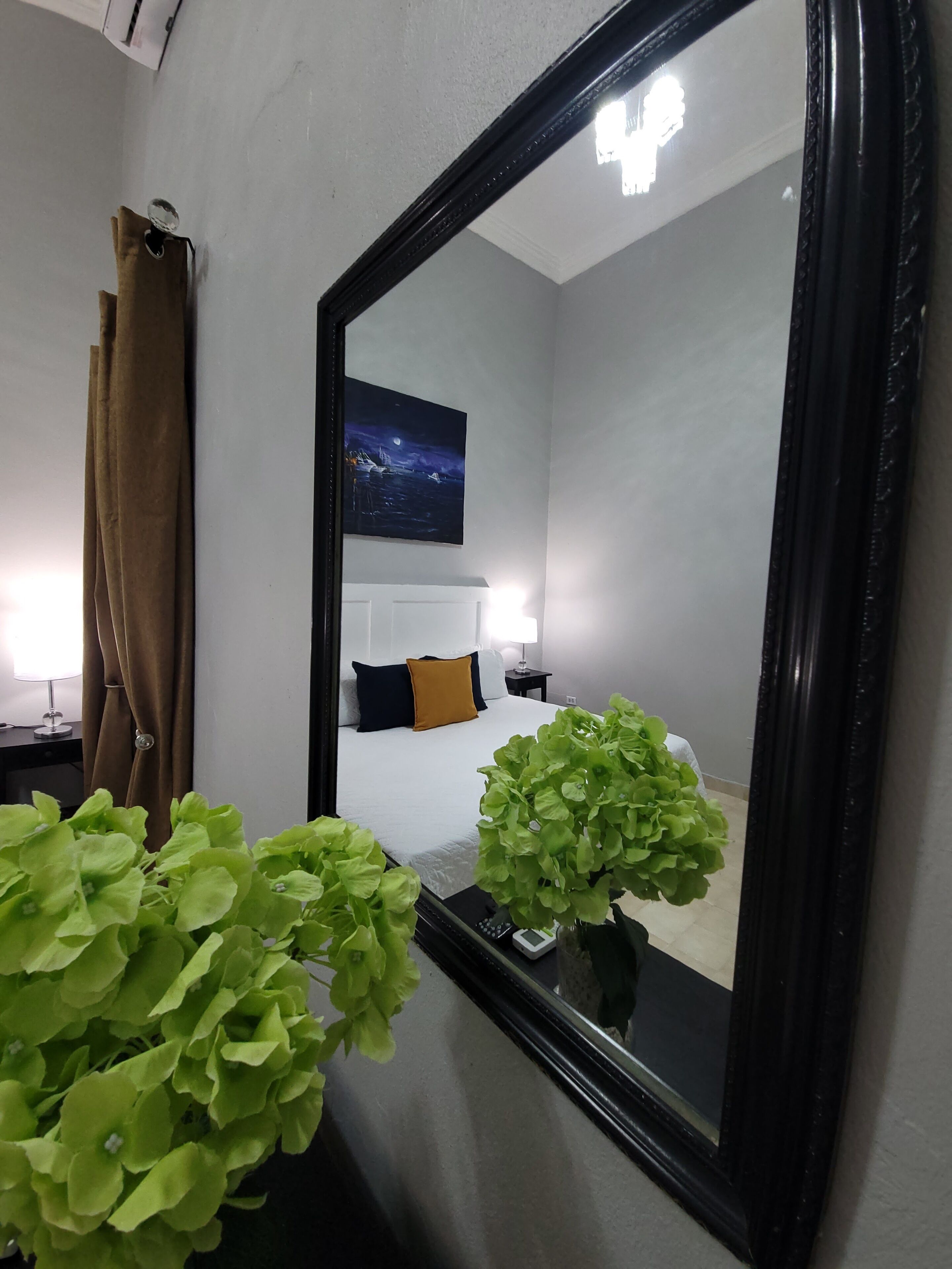 埃及棉床单、高档床上用品、加厚床垫、客房内保险箱