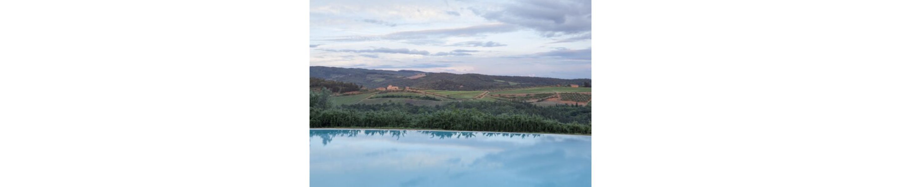 Piscine extérieure (ouverte en saison)