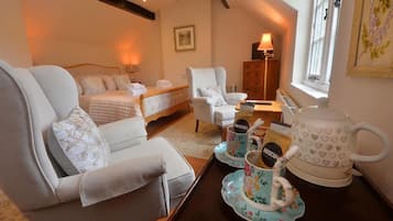 Luxury Double Room, Ensuite (River View) | 1 bedroom