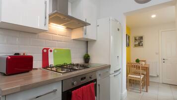 House, Private Bathroom (Whole) | Restaurant