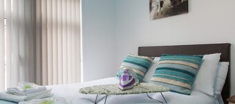 ทาวน์เฮาส์ @ Minshull New Road