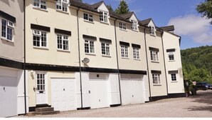 Front of property - Karah Retreats - Symonds Yat (Ross-on-Wye)