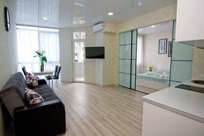 家庭四人房, 1 間臥室 | 客廳 | 平面電視