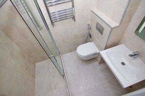 家庭四人房, 1 間臥室 | 浴室 | 淋浴設備、吹風機