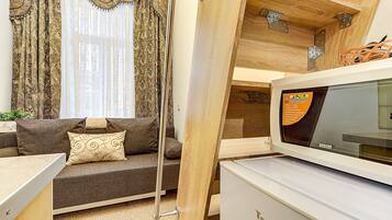 Design-Studio | Hochwertige Bettwaren, Bügeleisen/Bügelbrett, kostenloses WLAN