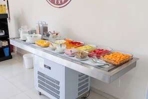 Free daily continental breakfast - OYO Paris Fc Express, Poza Rica de Hidalgo (Poza Rica)
