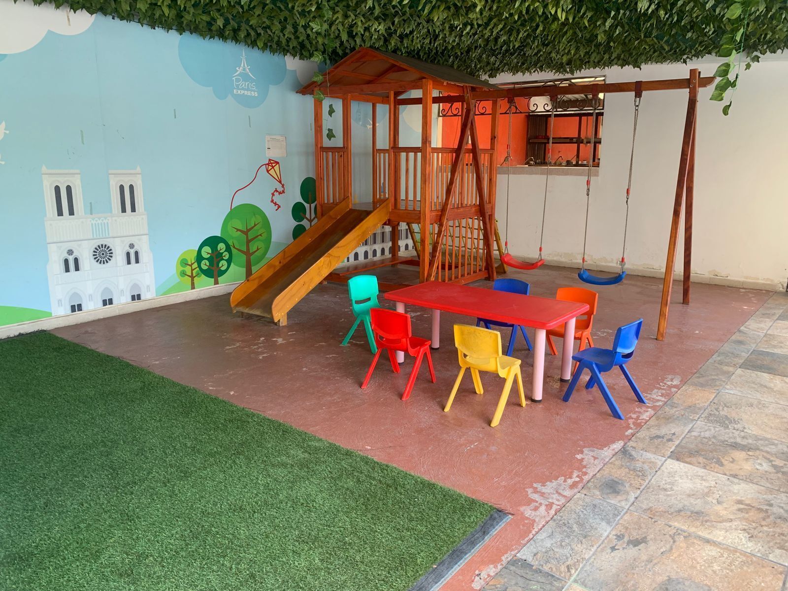 children’s play area – indoor
