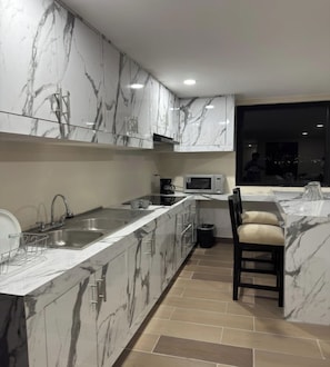 Habitació familiar | Cuina privada