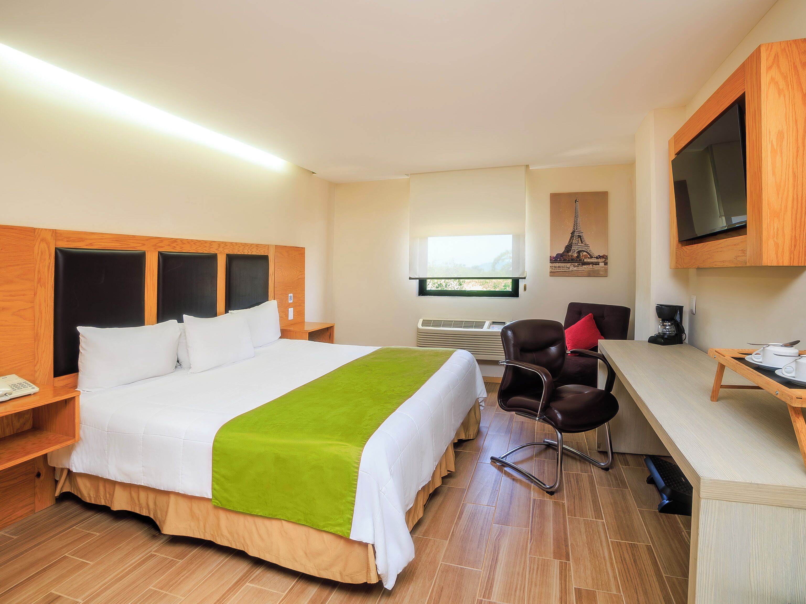 Habitación doble superior (Superior) | Caja de seguridad en la habitación y escritorio 