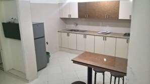 Apartment, 2 Bedrooms (5) | Private kitchen - Résidence Hajar Oued Laou (Oued Laou)