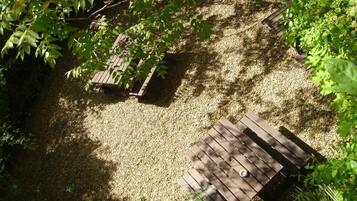 Enceinte de lâhĂ©bergement