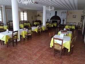Restaurant - Hostal Los Arcos (Vejer de la Frontera)