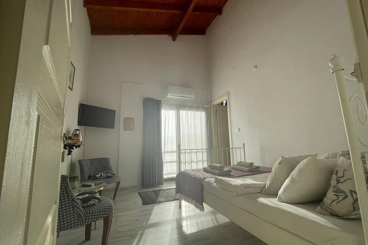 Premium kamer | Luxe beddengoed, verduisterende gordijnen, gratis wifi, beddengoed